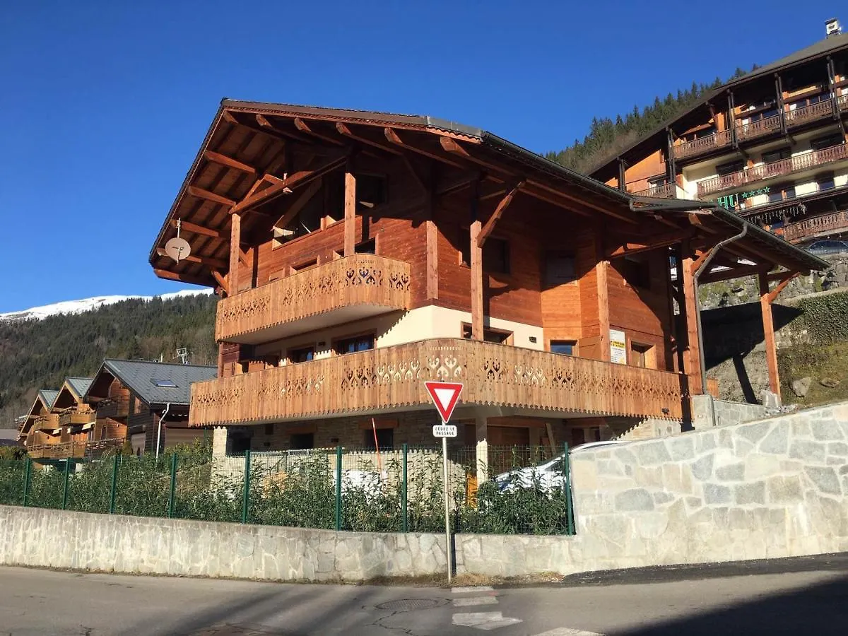 3 Pieces Renove Avec Terrasse, Cheminee, Animaux Admis, Parking Et Wifi A Morzine - Fr-1-754-32 Apartment 0*,